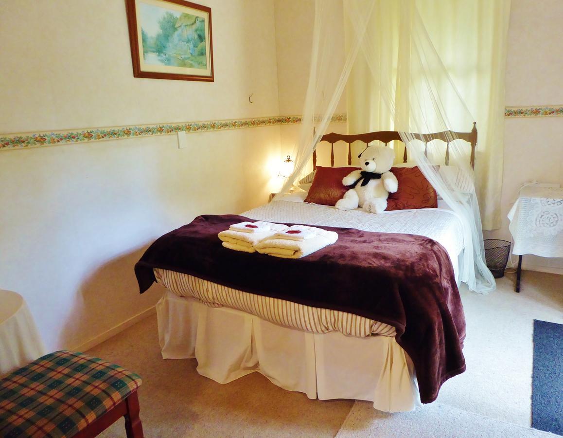 مبيت وإفطار Ohauiti Mount Tutu Eco-Sanctuary الغرفة الصورة